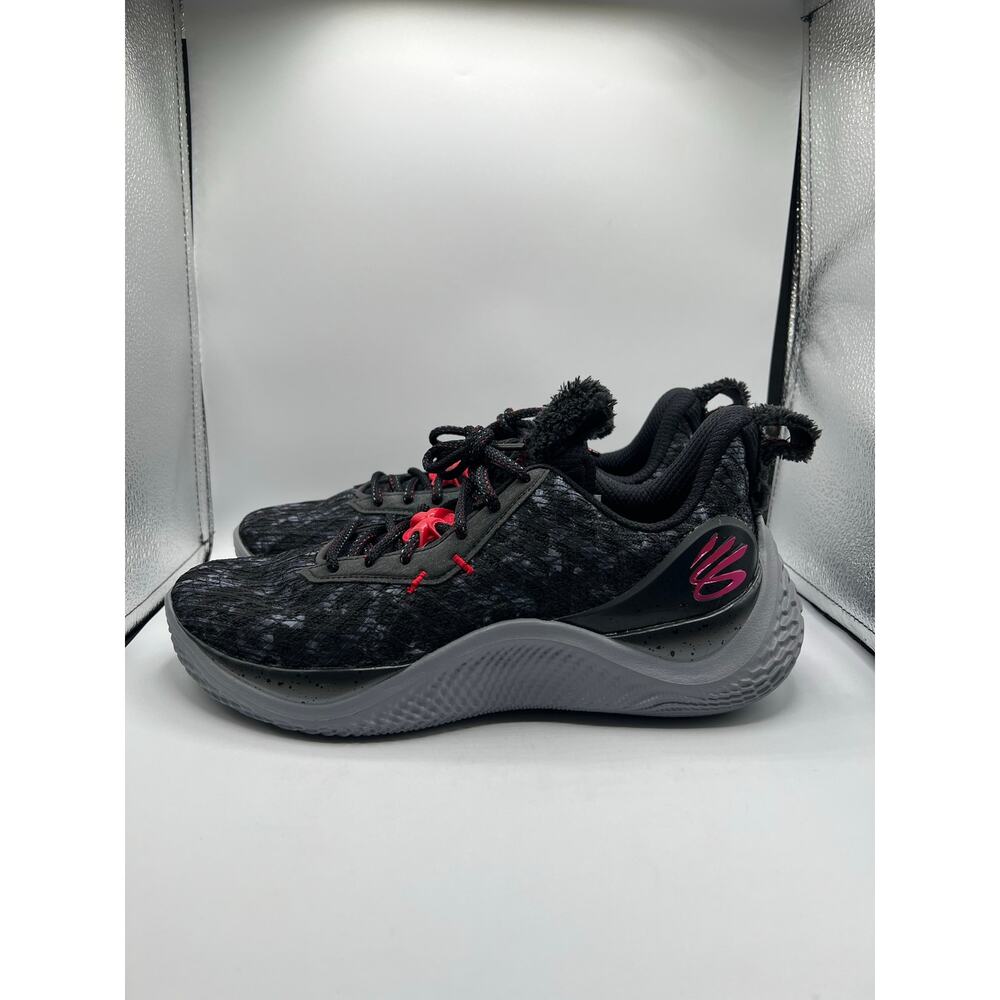 Under Armour Curry Flow 10 Davidson Wildcats size 8.5 men’s